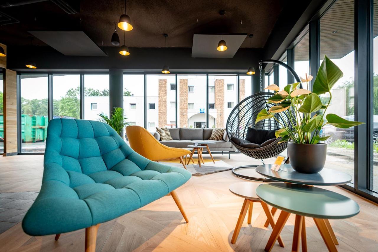 Ibis Styles Valenciennes Petite Foret Екстер'єр фото