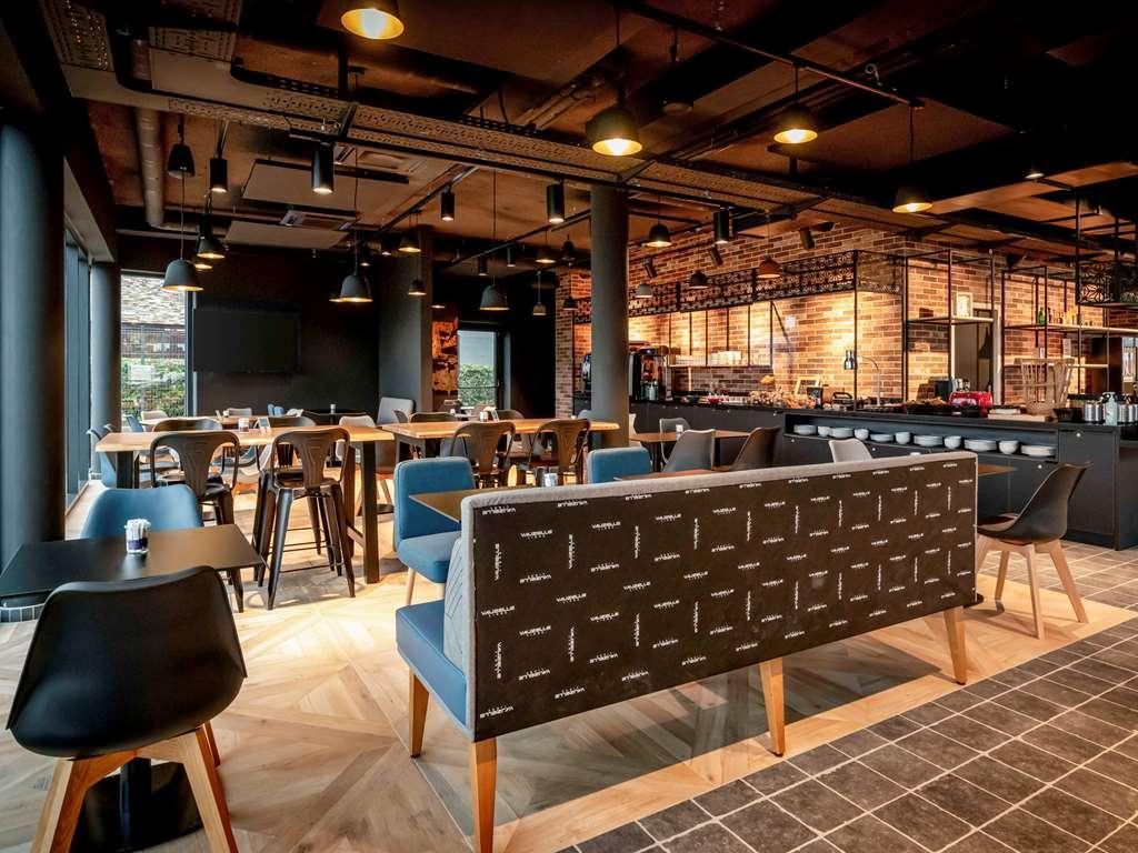 Ibis Styles Valenciennes Petite Foret Екстер'єр фото